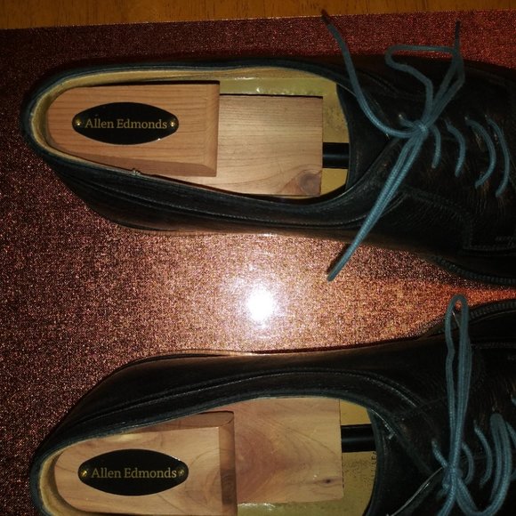 Vintage Gravati: Black Pebbled Leather. Split Toe Lace-Ups, Size: 13M. Re-Soled. - Picture 9 of 14